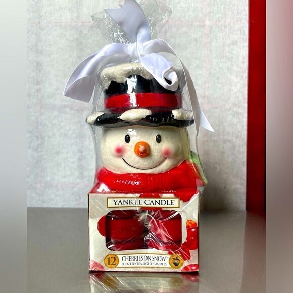 Yankee Candle (NWT) Snowman Tea Light Candle Holder w/Cherry Scented Candles - Picture 1 of 12